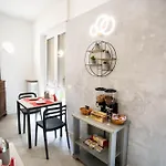 Residenza Ponte Catena 4* Верона
