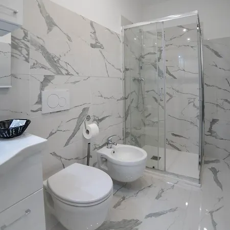 Residenza Ponte Catena Oda ve Kahvaltı 4*